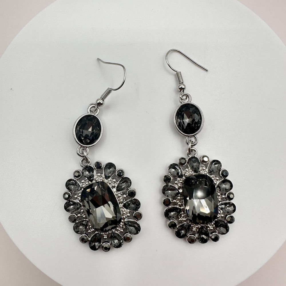 Vintage 90s Silver Tone Grey Glass Dangle Earrings Y2K Fashion Jewelry